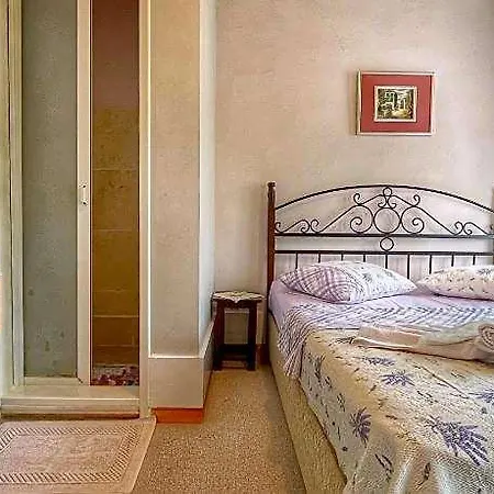 Eolya Konuk Evi 3*