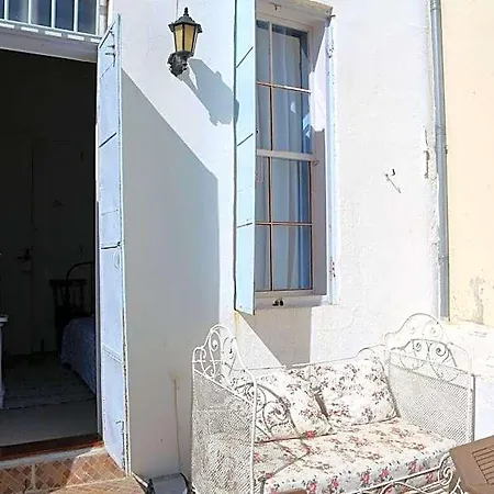Hotel Eolya Konuk Evi 3*